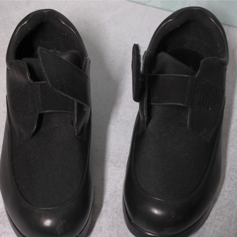 Drew Quest Hook And Loop Adjustable Shoe In Black… - image 8